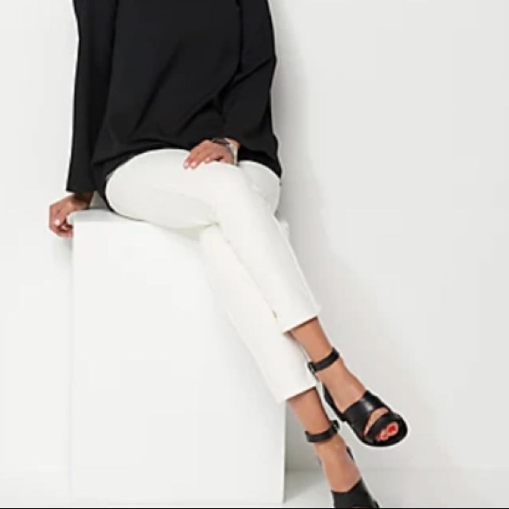 Belle by Kim Gravel White Ankle Jeans